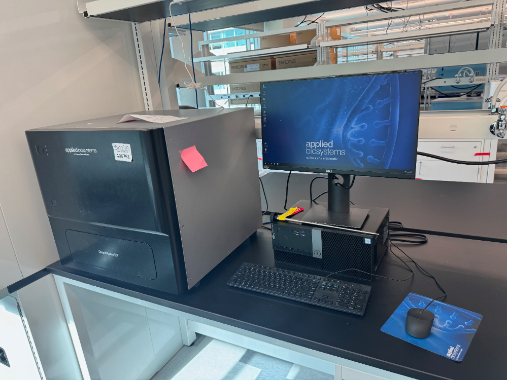 Image of Applied Biosystems QuantStudio Absolute Q Digital PCR System